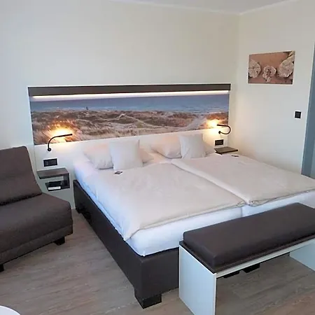 מלון Ankerplatz-hotel Garni