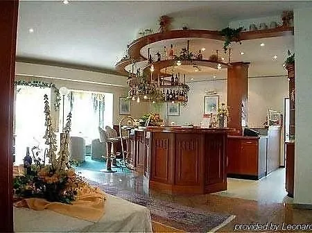 מלון Ankerplatz-hotel Garni